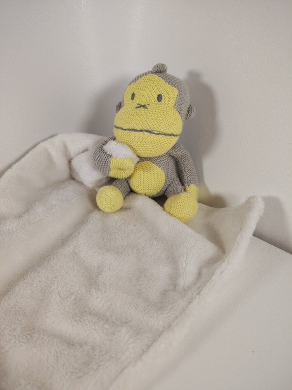 Baby Bum Gray Yellow Monkey Lovey Security Blanket Knit Plush Toy White